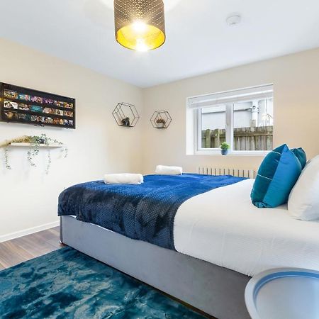 Twickenham Stays Айлворт Экстерьер фото